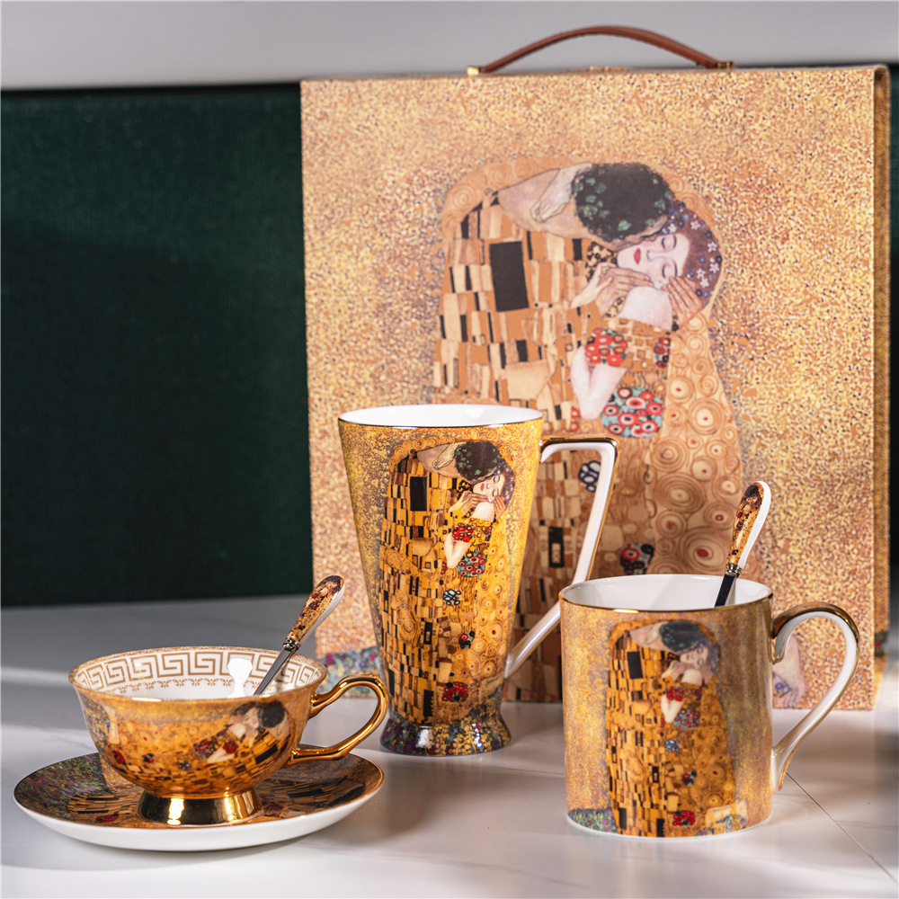 Gustav Klimt Kiss Bone China M - Best Tea Coffee ulasan dan harga